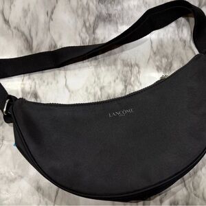 Lancôme Elegant Black Zipper Pouch